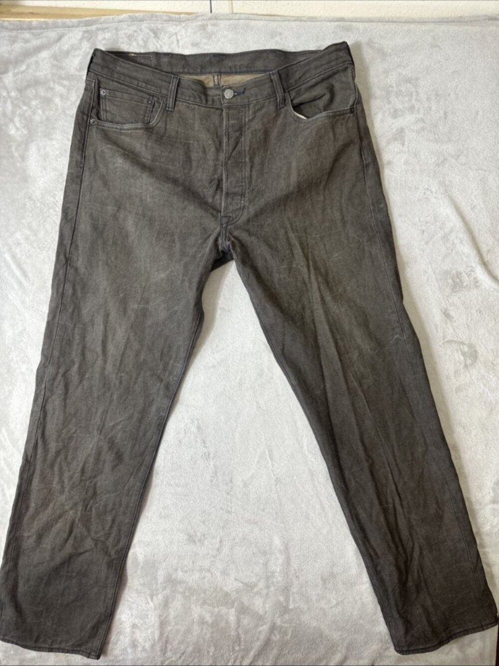 Levi’s 501 jeans mens 38x34 button fly straight leg dark wash denim